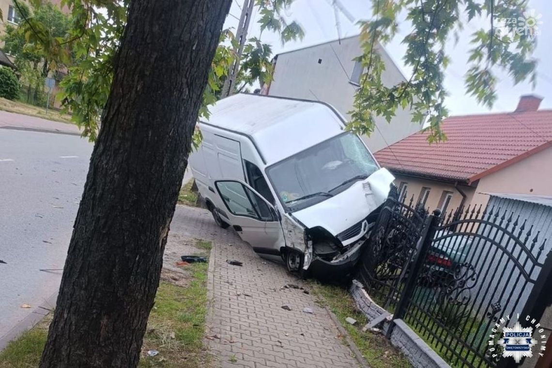 45-latek rozbił się na ogrodzeniu 45-latek rozbił się na ogrodzeniu