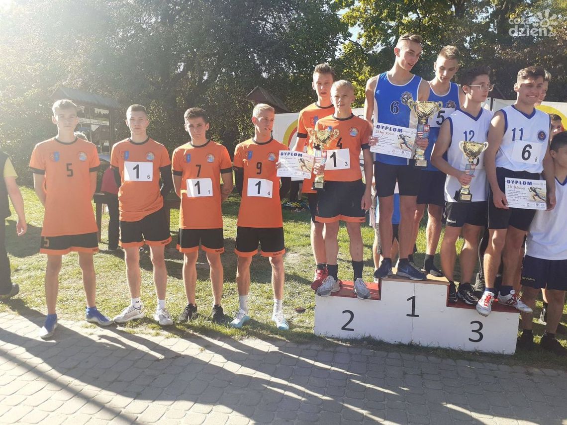 5 medali zawodników SMS Ostrowiec Świętokrzyski 5 medali zawodników SMS Ostrowiec Świętokrzyski