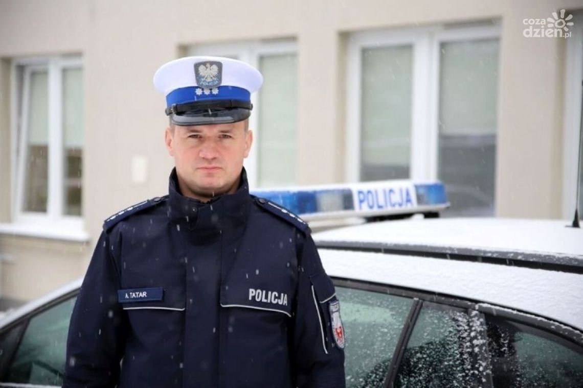 6 latka chodziła boso po Kielcach 6 latka chodziła boso po Kielcach