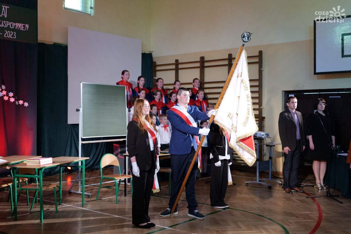 70 lat starachowickiej SP nr 9 70 lat starachowickiej SP nr 9