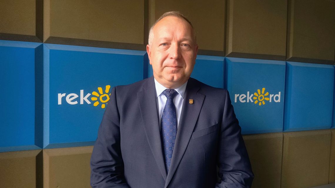 A. Łakomiec: współpracujemy z powiatem, aby wykonywać ważne inwestycje dla mieszkańców A. Łakomiec: współpracujemy z powiatem, aby wykonywać ważne inwestycje dla mieszkańców