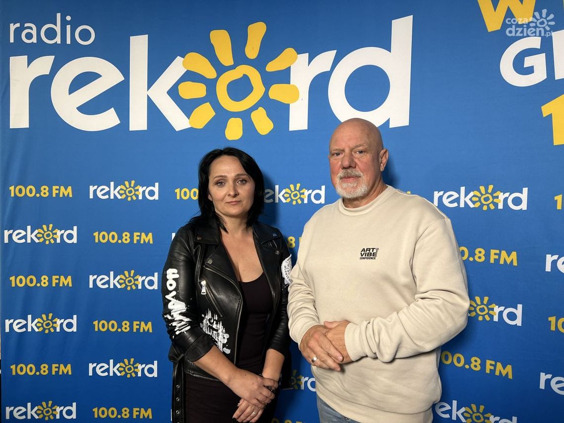 A. Wawrzos i M. Stanisławski: Smartfon to poważna broń w rękach dzieci A. Wawrzos i M. Stanisławski: Smartfon to poważna broń w rękach dzieci