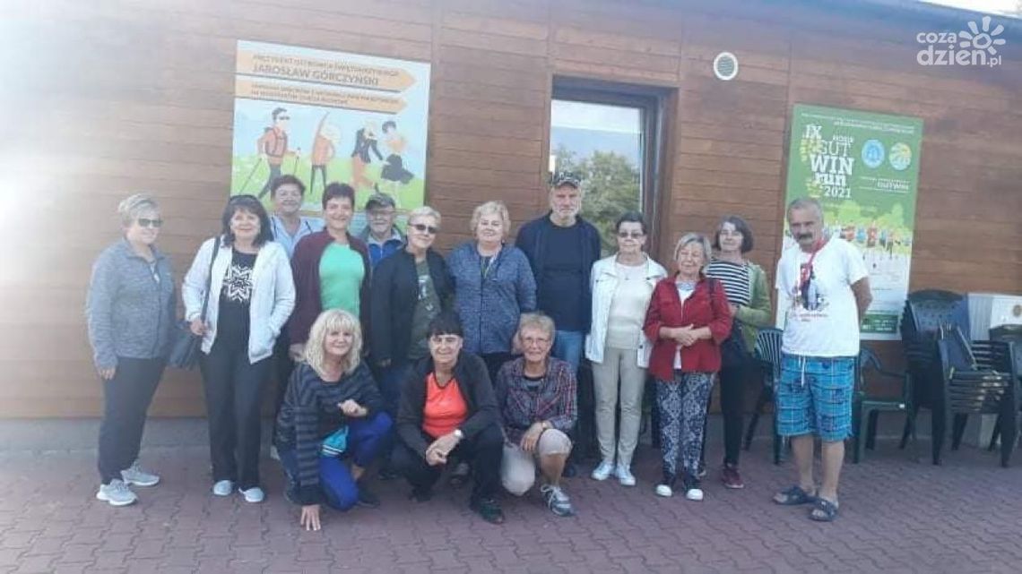 Aktywni Seniorzy przenoszą się do hali
Aktywni Seniorzy przenoszą się do hali