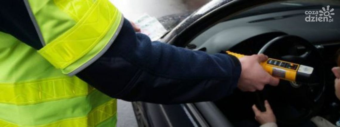 "Alkohol i Narkotyki" - Podsumowanie działań "Alkohol i Narkotyki" - Podsumowanie działań