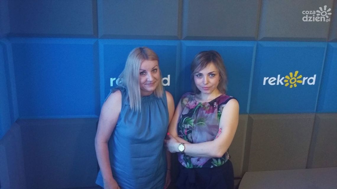 Anna Gębura i Magdalena Majewska: Poprzez zabawę pomożemy zwierzętom Anna Gębura i Magdalena Majewska: Poprzez zabawę pomożemy zwierzętom