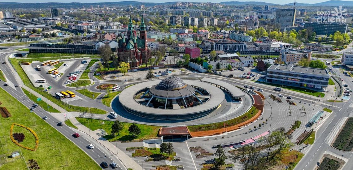 Autobusy elektryczne, nowe przystanki i linie dzięki środkom unijnym