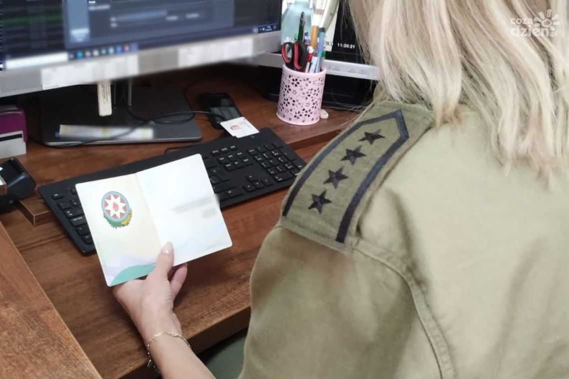 Azerbejdżanie zatrzymani za nielegalny pobyt w Kielcach Azerbejdżanie zatrzymani za nielegalny pobyt w Kielcach