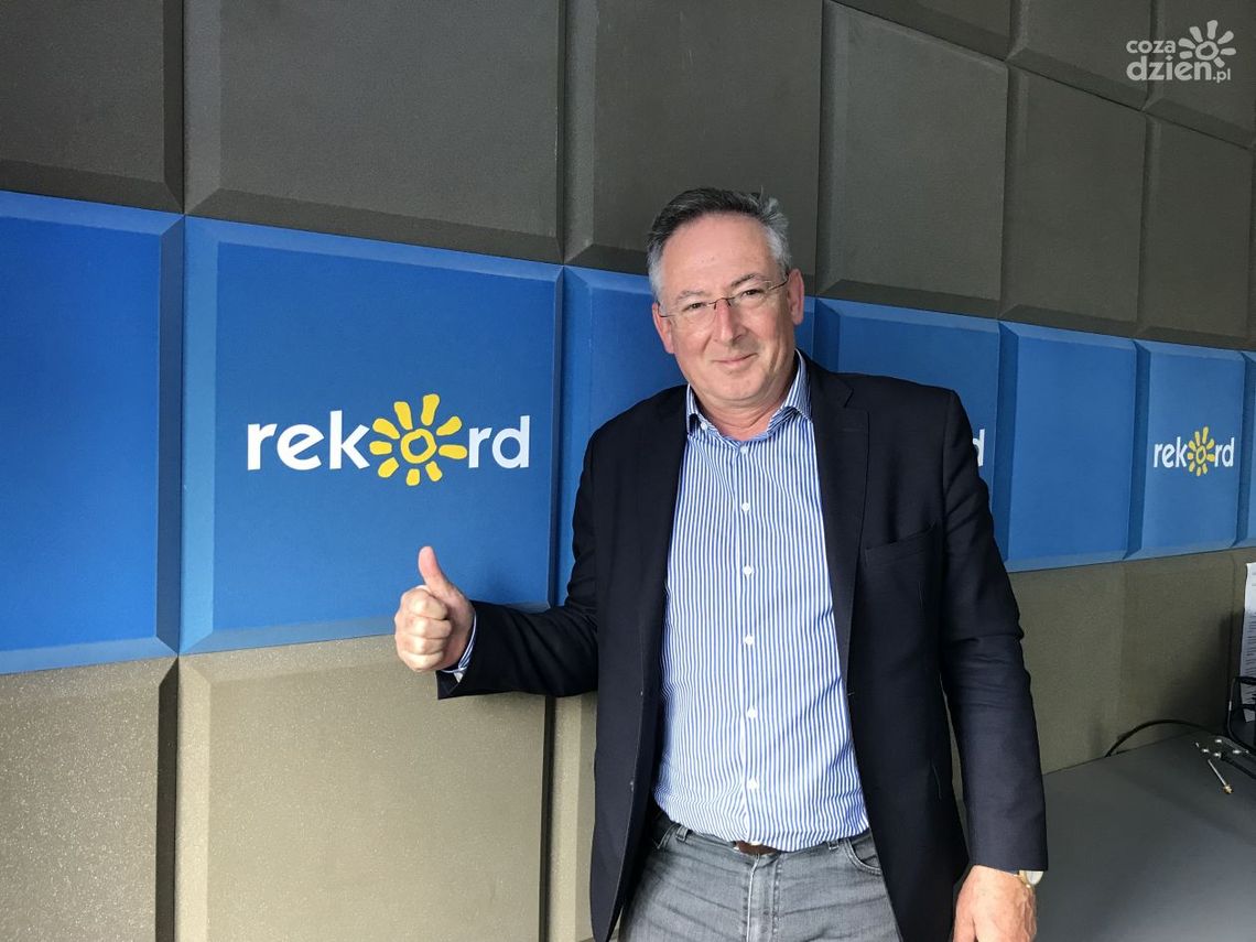 B. Sienkiewicz: Mamy konkretne pomysły na zahamowanie rosnącej inflacji i na wsparcie rodzin spłacających coraz wyższe raty kredytów mieszkaniowych 