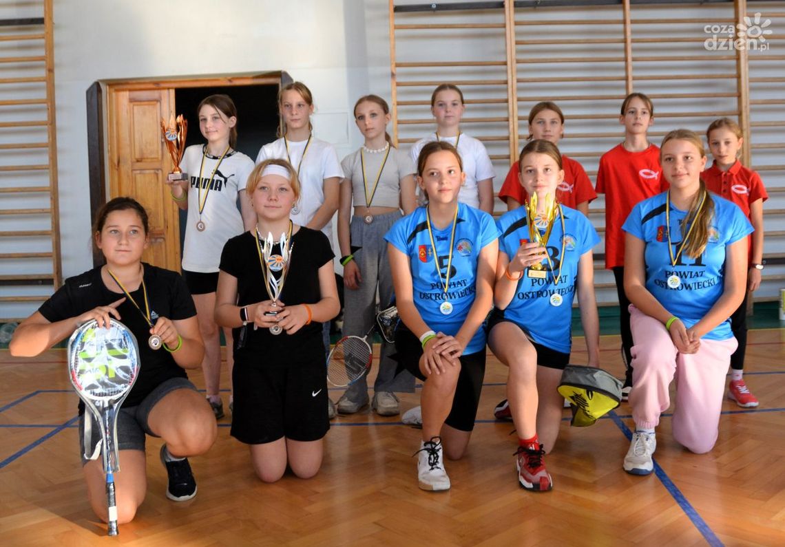 Badmintoniści z PSP 1 najlepsi w turnieju chłopców rocznik 2010-2011
