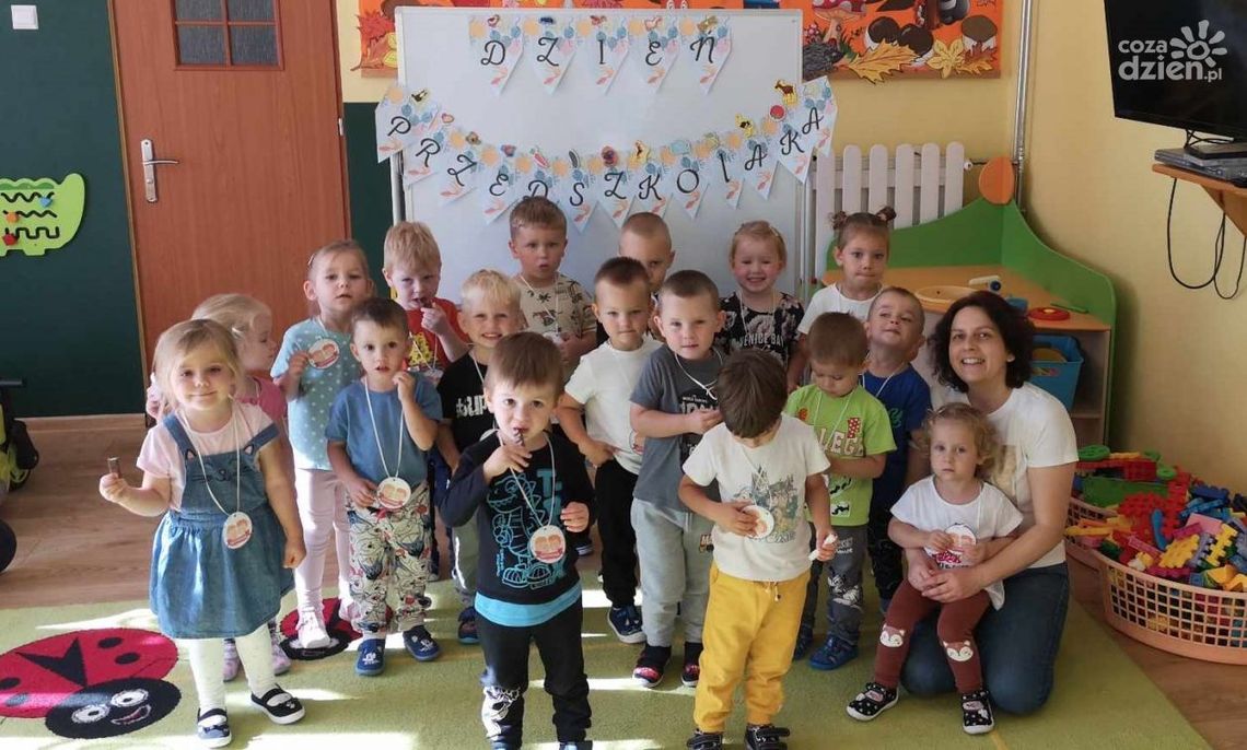 "Bajkowy zakątek" w Opatowie z dodatkowymi zajęciami dla dzieci "Bajkowy zakątek" w Opatowie z dodatkowymi zajęciami dla dzieci