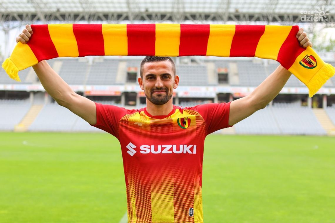 Bartosz Śpiączka został zawodnikiem Korony Kielce. Napastnik miał też inne opcje. Bartosz Śpiączka został zawodnikiem Korony Kielce. Napastnik miał też inne opcje.