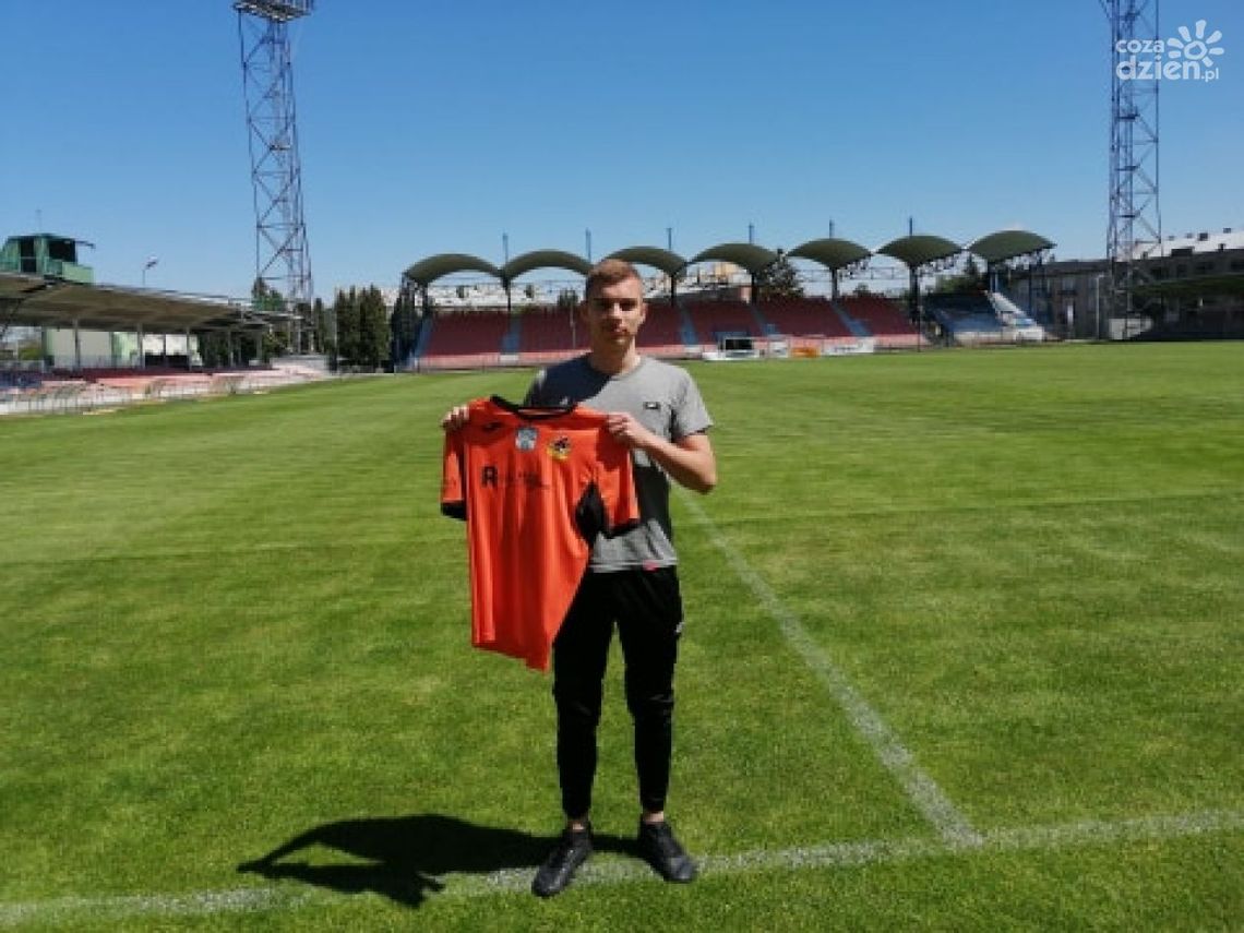 Bartosz Szydłowski nowym zawodnikiem KSZO Ostrowiec 