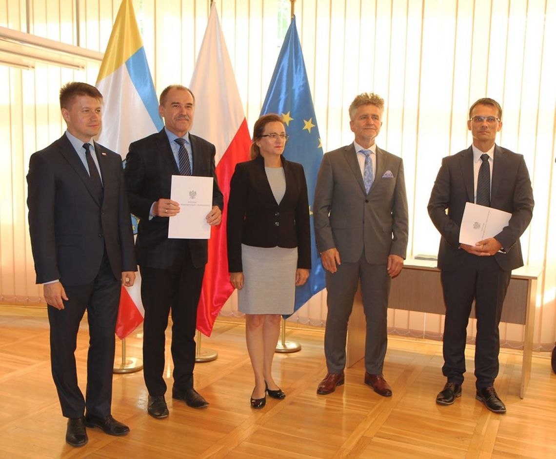 Będzie remont dróg w gminach Bałtów Bodzechów oraz powiecie ostrowieckim
Będzie remont dróg w gminach Bałtów Bodzechów oraz powiecie ostrowieckim