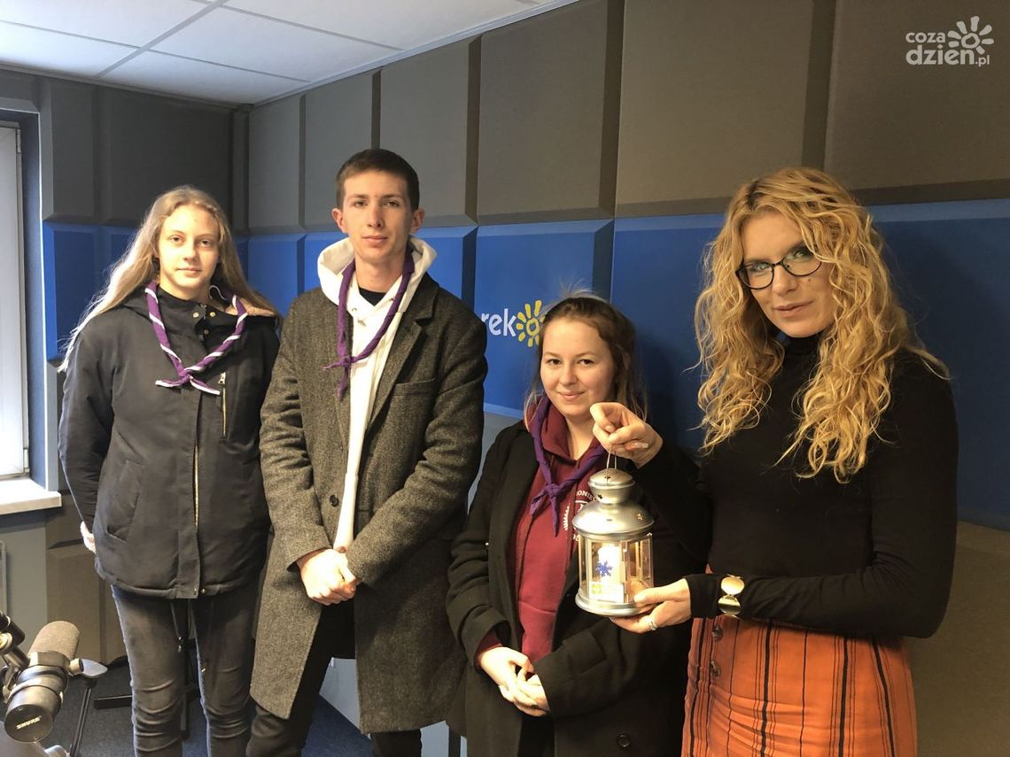 Betlejemskie Światło Pokoju w naszej redakcji