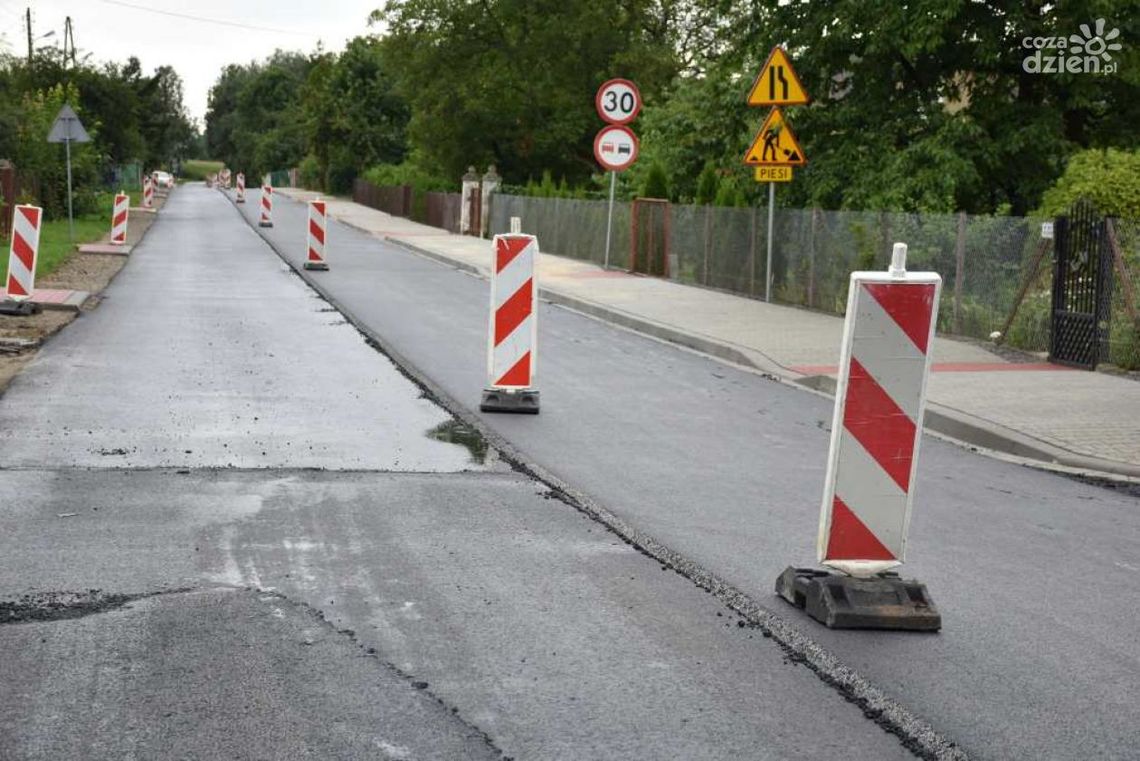 Bezpieczna droga w Przeuszynie Bezpieczna droga w Przeuszynie