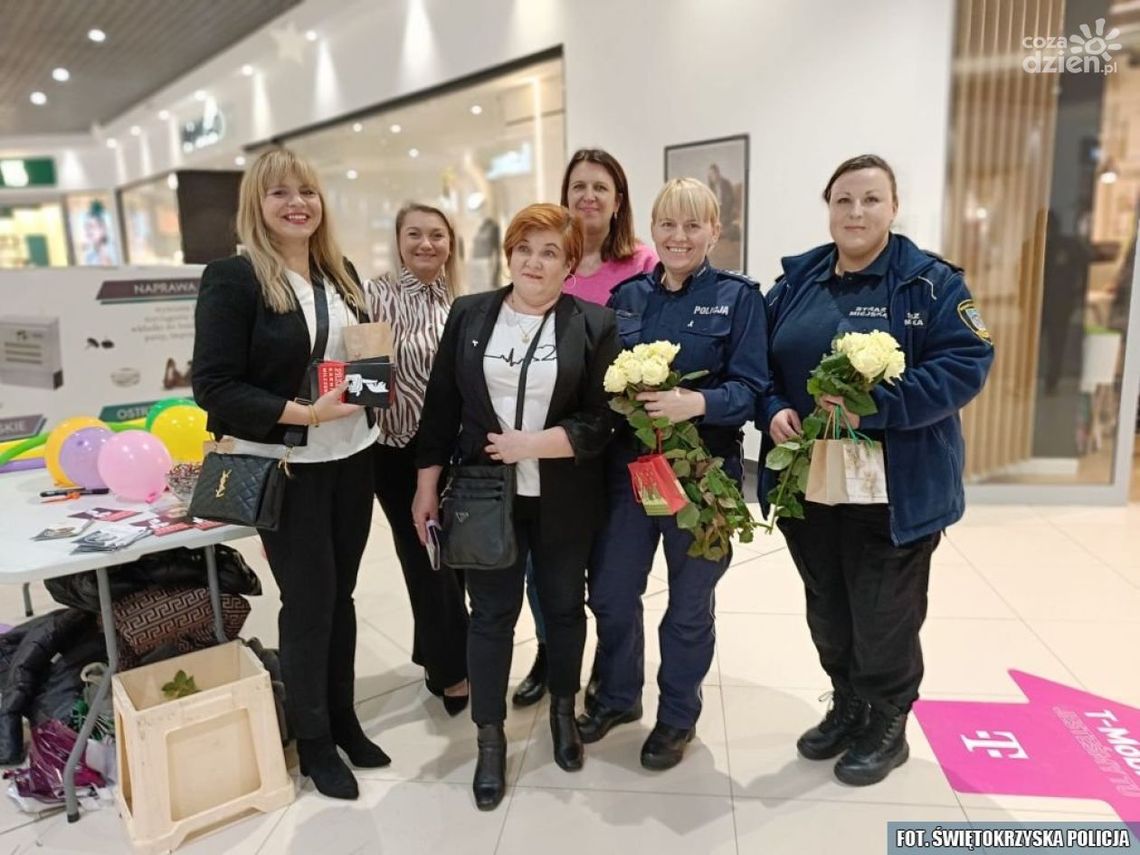 "Biała Wstążka" – ostrowieccy policjanci w akcji przeciw przemocy wobec kobiet