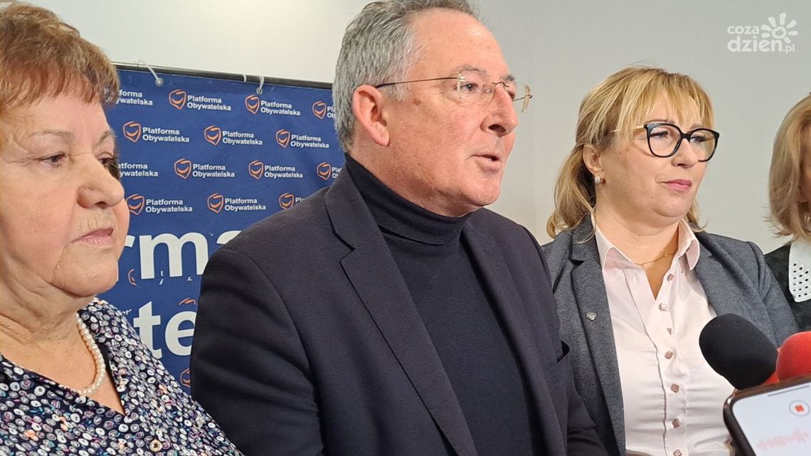 Blokowanie unijnych funduszy uderza w polską rację stanu  