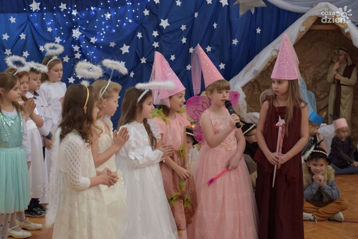 Bożonarodzeniowe jasełka u "Skłodowskiej" Bożonarodzeniowe jasełka u "Skłodowskiej"