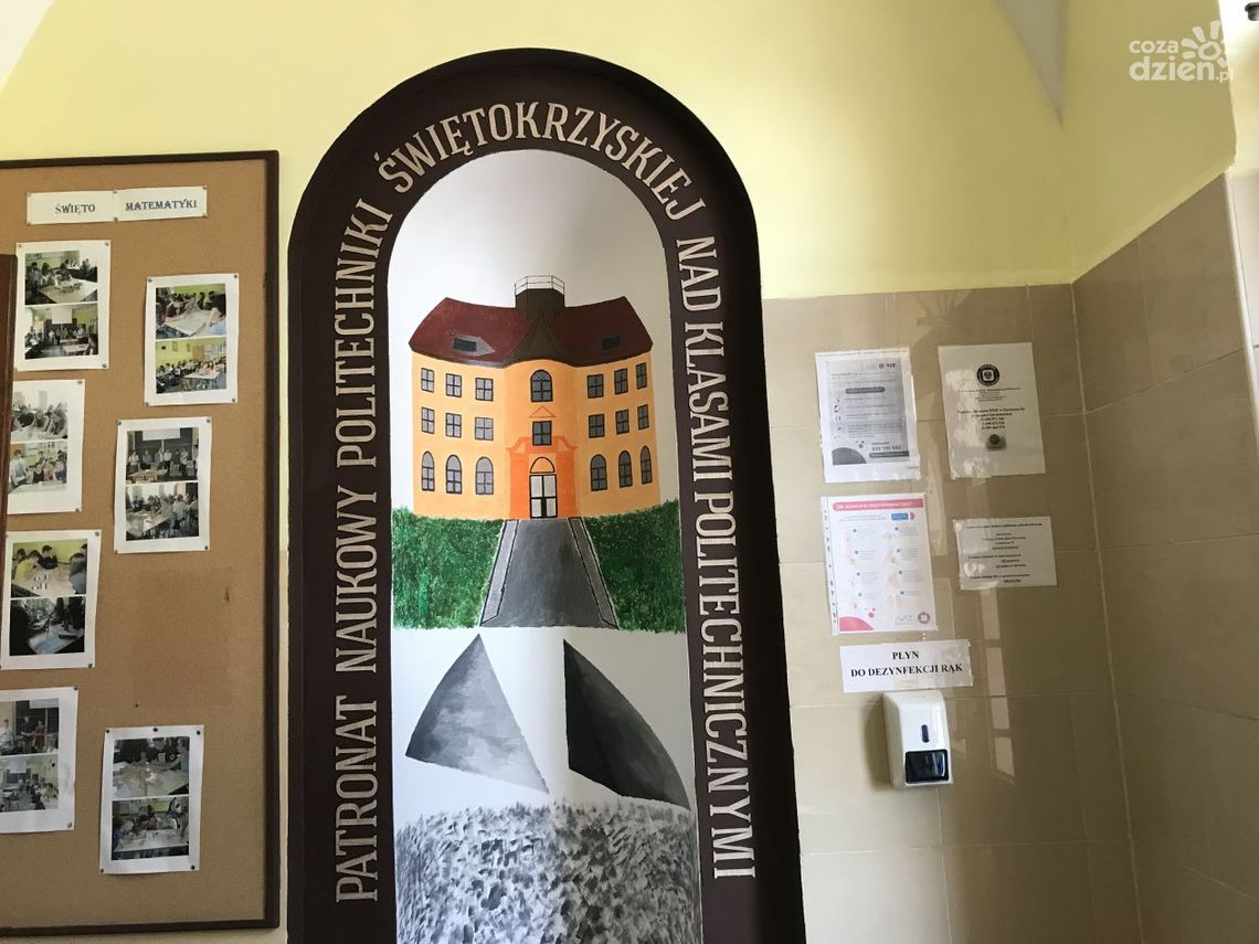 "Bronek" otwiera drzwi przed przyszłymi uczniami 