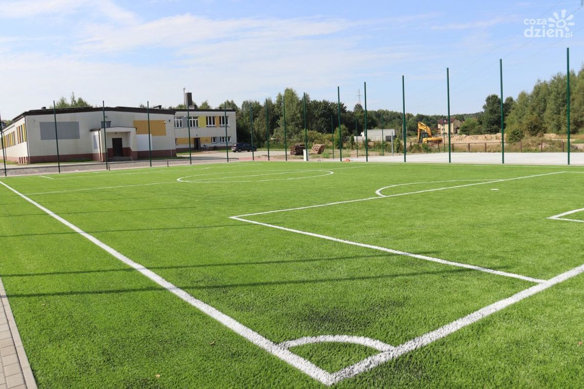 Budowa boisk w Kajetanowie Budowa boisk w Kajetanowie