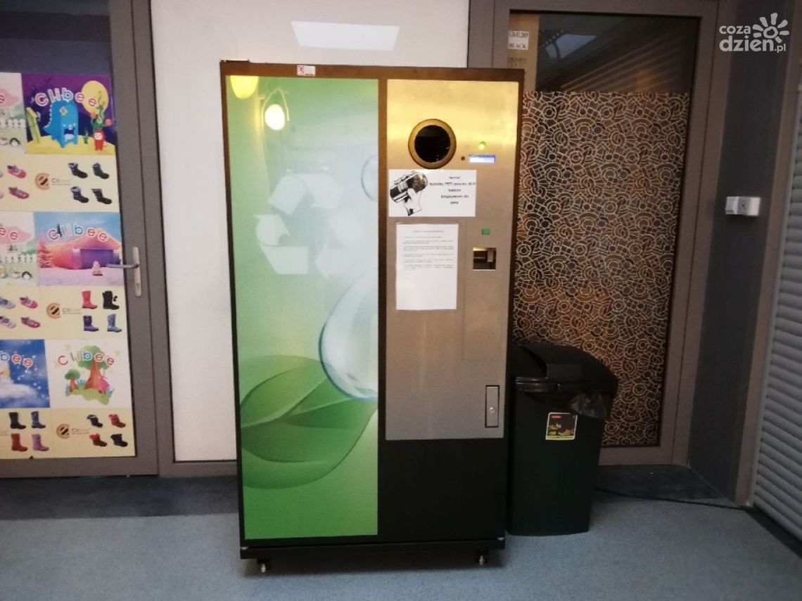 Butelkomat w Galerii "Skałka"