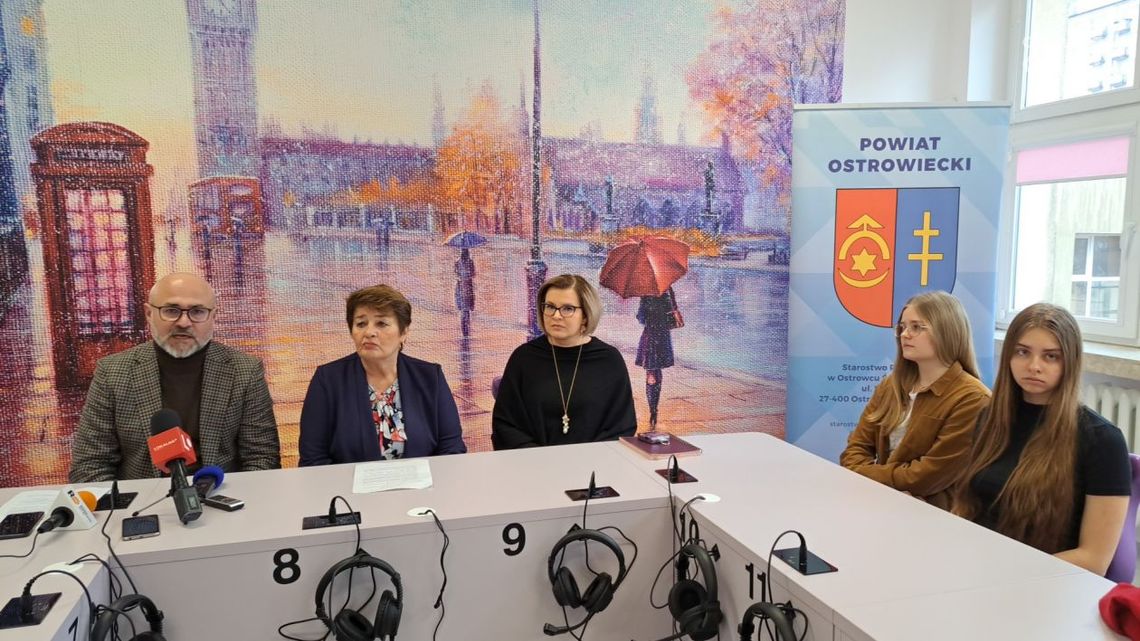 Certyfikaty językowe dla uczniów ostrowieckich szkół średnich Certyfikaty językowe dla uczniów ostrowieckich szkół średnich