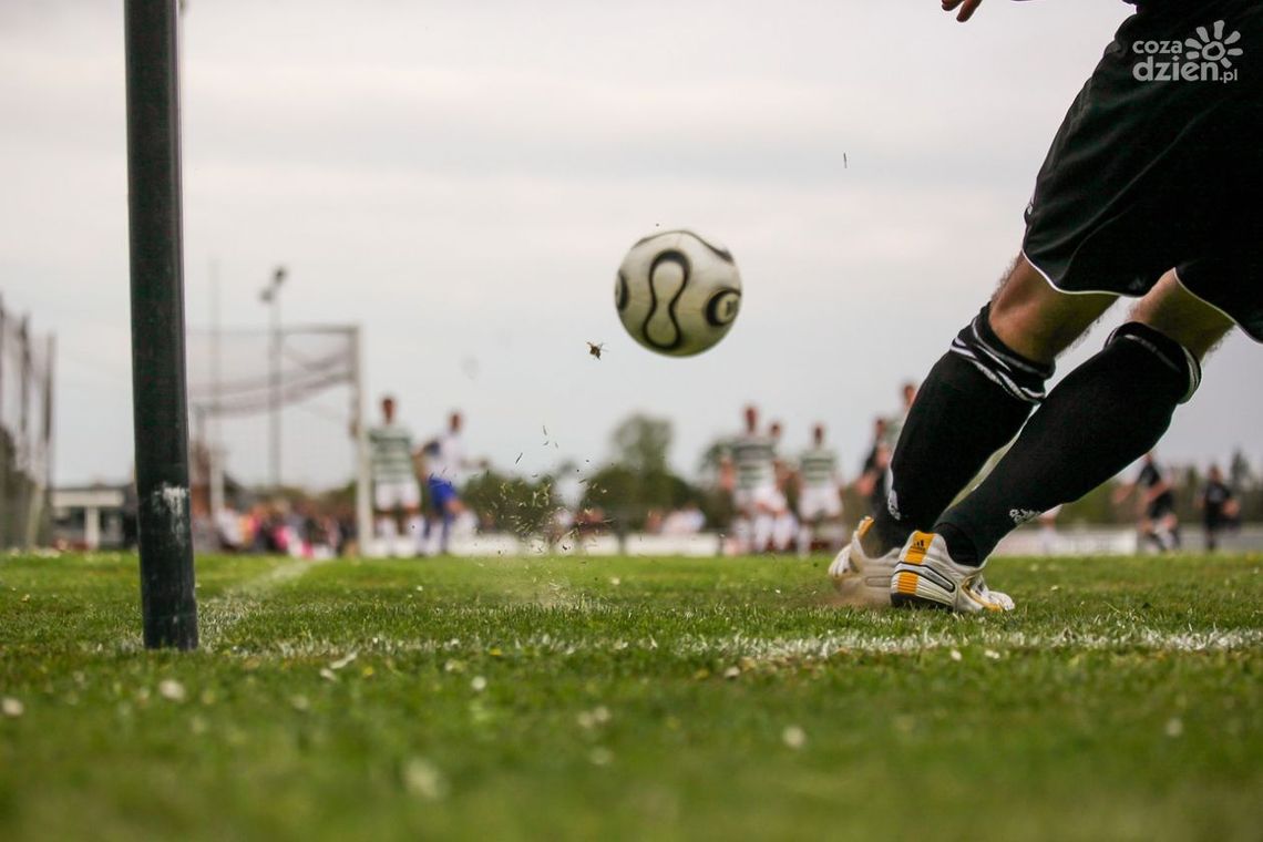 Charytatywnie dla Moniki. Piłkarski turniej w Jędrzejowie Charytatywnie dla Moniki. Piłkarski turniej w Jędrzejowie