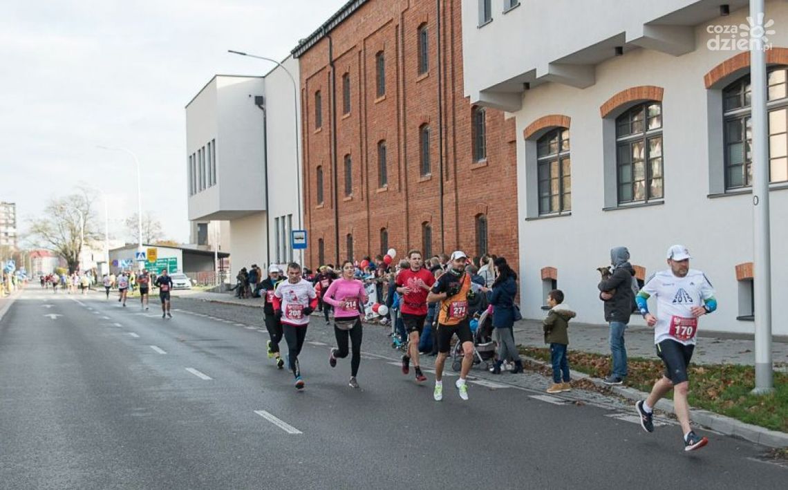Chętnych do Ostrowieckich Biegów Niepodległości nie brakuje