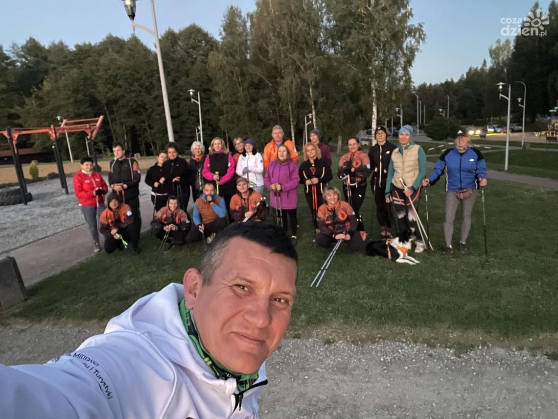 "Chodzę bo lubię parami" - trwa ogólnopolski tydzień spotkań w parach "Chodzę bo lubię parami" - trwa ogólnopolski tydzień spotkań w parach