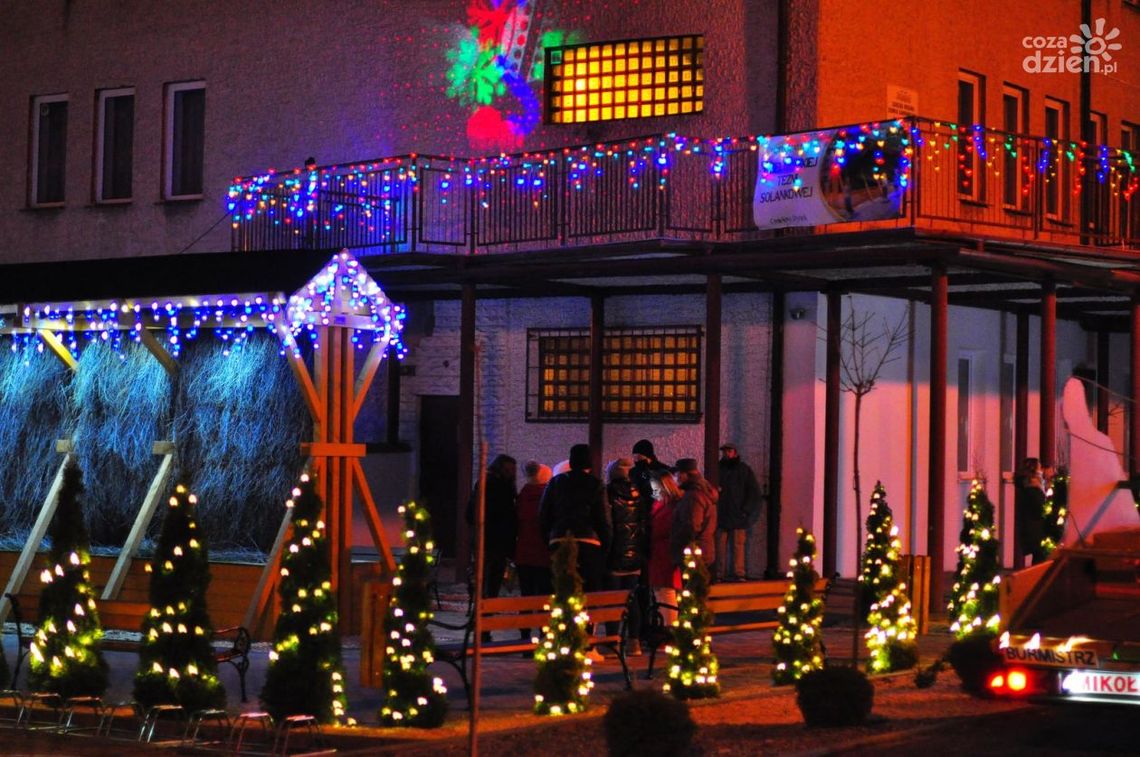 Ćmielów świątecznie rozświetlony Ćmielów świątecznie rozświetlony