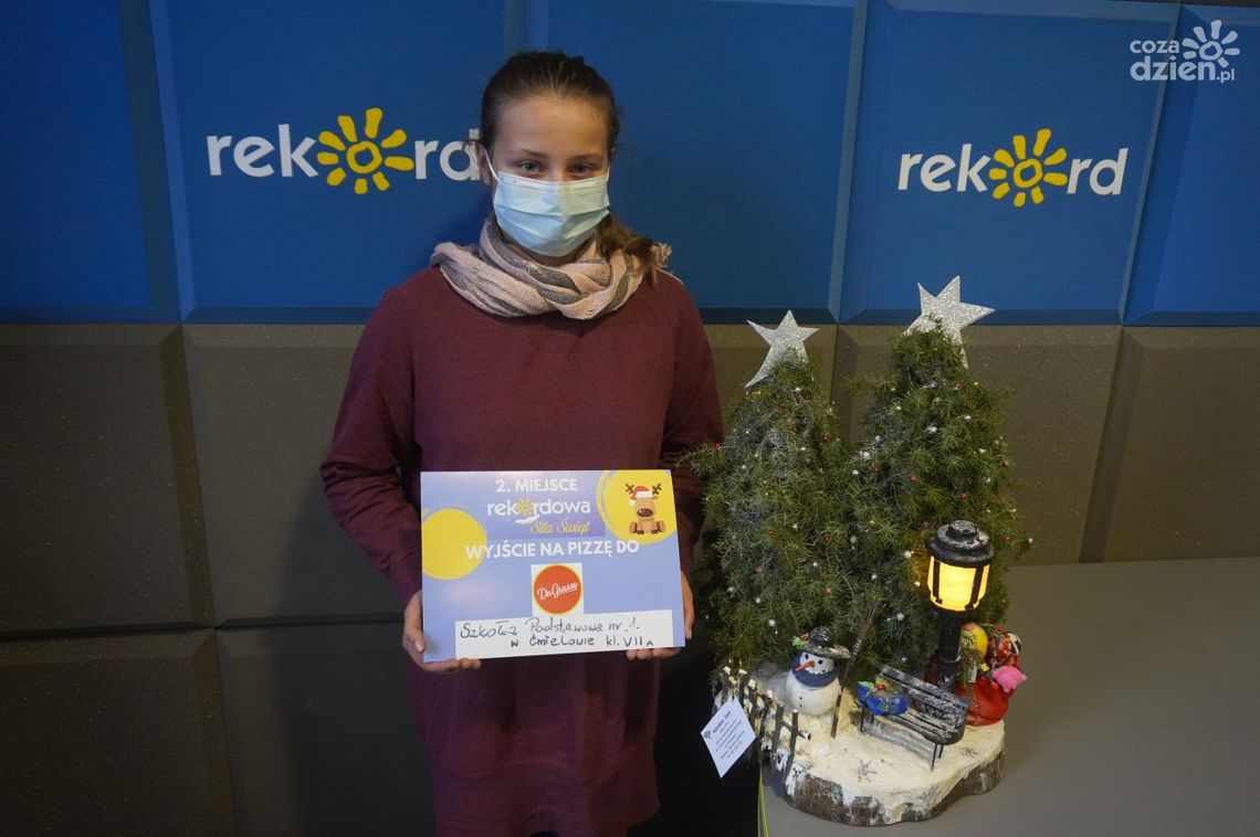 Ćmielowska "Jedynka" zgarnęła II nagrodę świątecznego konkursu Ćmielowska "Jedynka" zgarnęła II nagrodę świątecznego konkursu