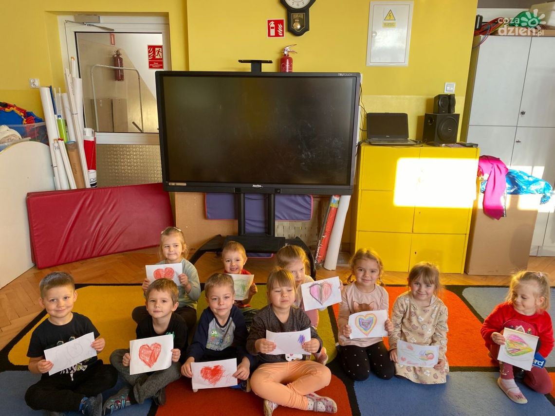 "Co Za Dzieci": Przedszkolaki doskonale wiedzą, że babcie i dziadkowie są najlepsi na świecie