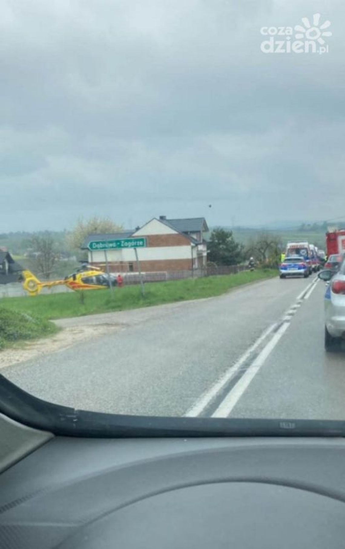Czołowe zderzenie w powiecie starachowickim. Nie żyje 6-letnie dziecko Czołowe zderzenie w powiecie starachowickim. Nie żyje 6-letnie dziecko