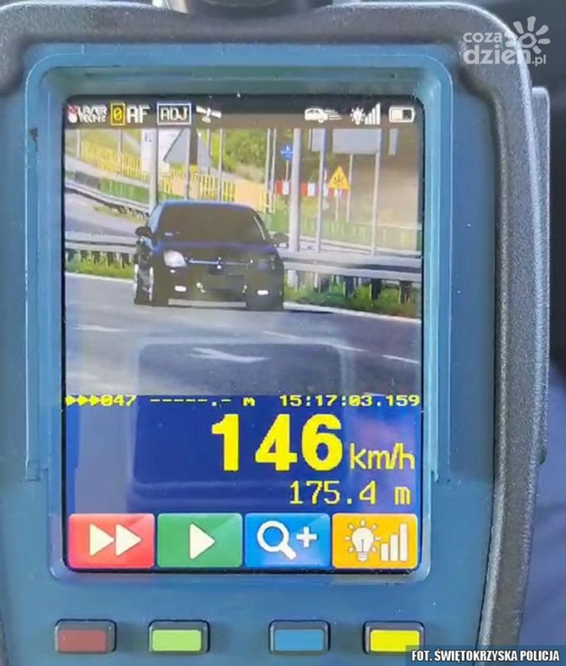 Cztery ofiary śmiertelne, 23 ranne, 34 kierowców bez prawa jazdy