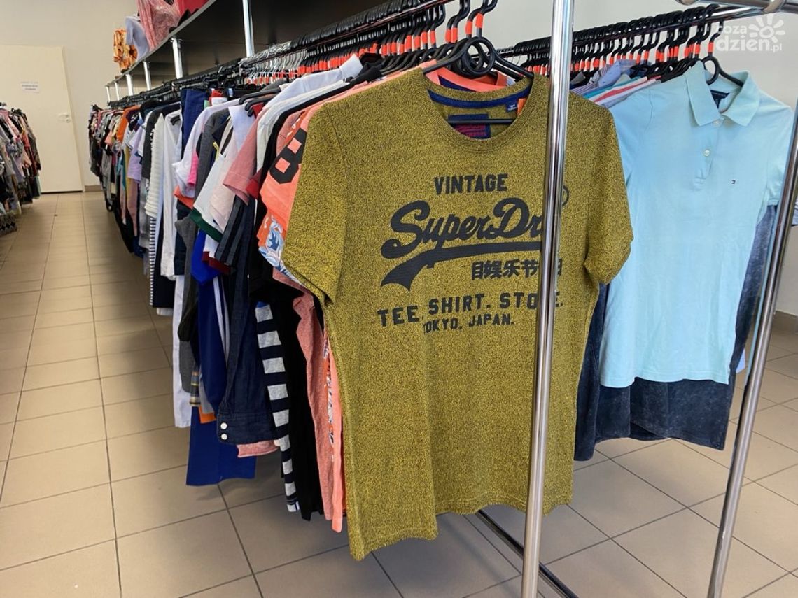 Czwartkowa rewolucja w modzie! 5 tysięcy nowych pozycji w klimatyzowanym komforcie Czwartkowa rewolucja w modzie! 5 tysięcy nowych pozycji w klimatyzowanym komforcie