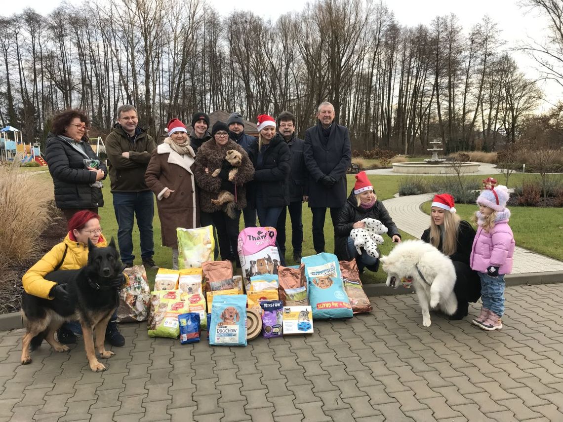 Czworonogi z Ostrowca też dostaną prezenty Czworonogi z Ostrowca też dostaną prezenty