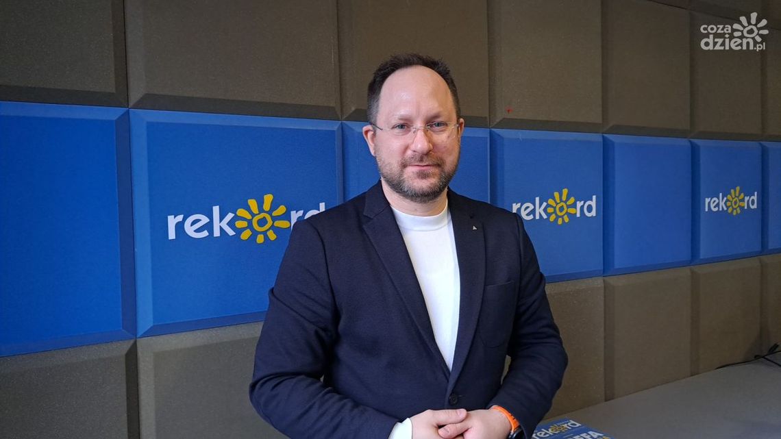 D. Smoliński: Projekty jakie mają być zrealizowane z tzw. funduszy szwajcarskich wprowadzą nową społeczną jakość w Ostrowcu D. Smoliński: Projekty jakie mają być zrealizowane z tzw. funduszy szwajcarskich wprowadzą nową społeczną jakość w Ostrowcu