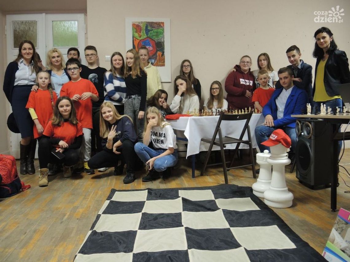 Dali szacha uzależnieniom Dali szacha uzależnieniom