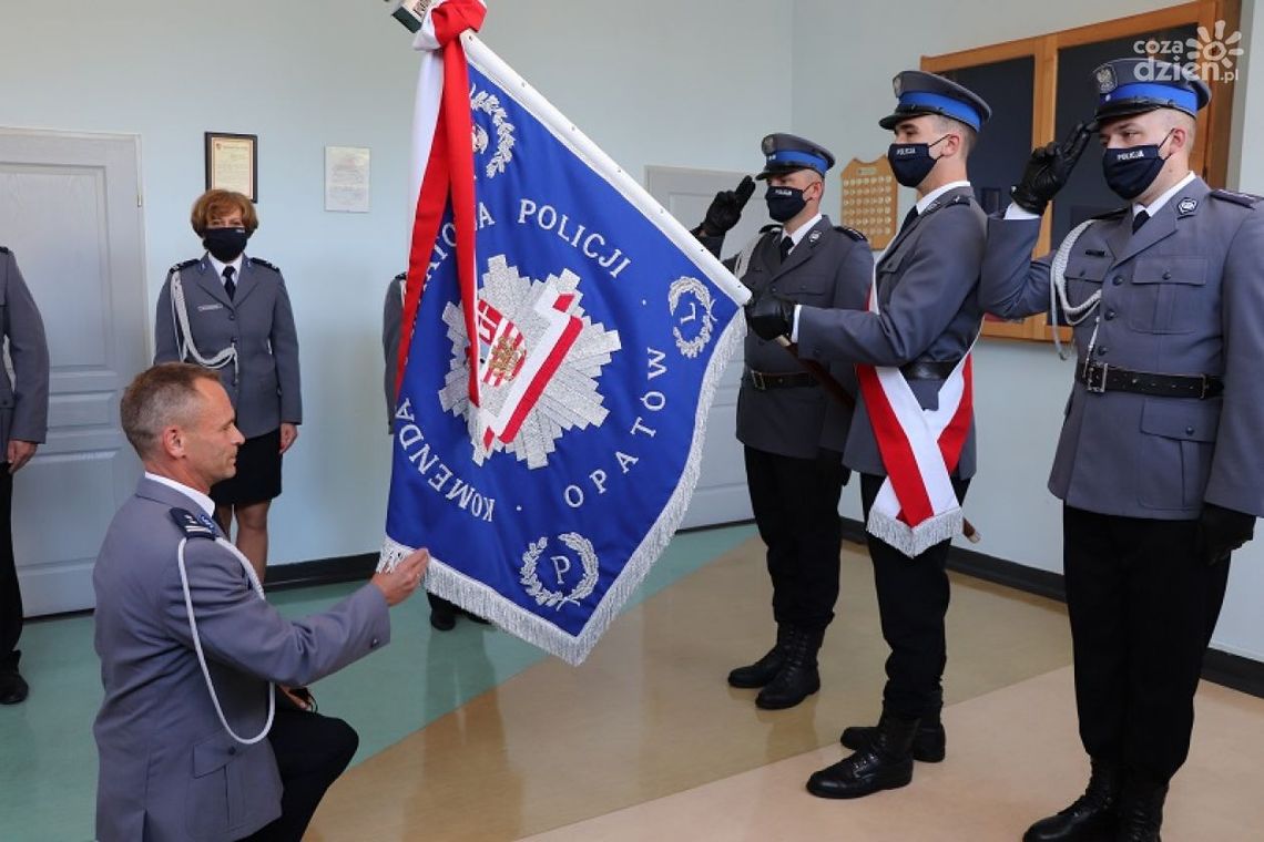 Dariusz Furtak oficjalnie szefem opatowskich policjantów Dariusz Furtak oficjalnie szefem opatowskich policjantów