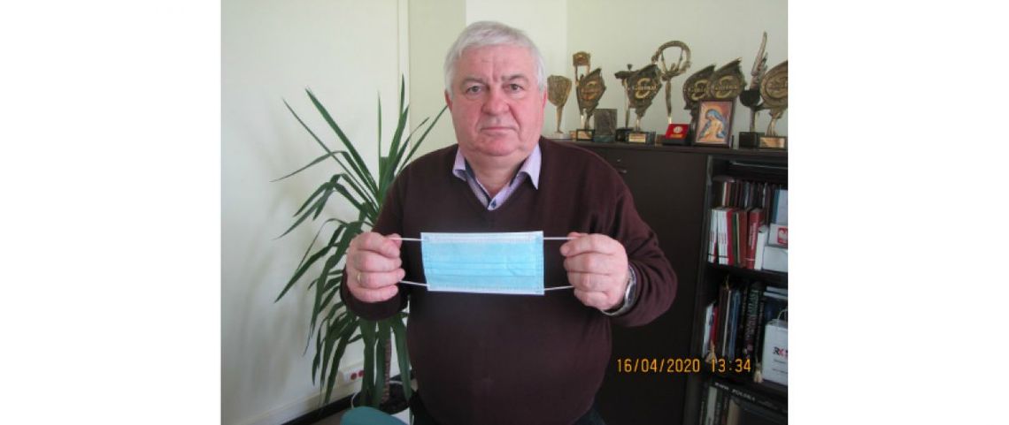 Darmowe maseczki również dla mieszkańców Ożarowa Darmowe maseczki również dla mieszkańców Ożarowa