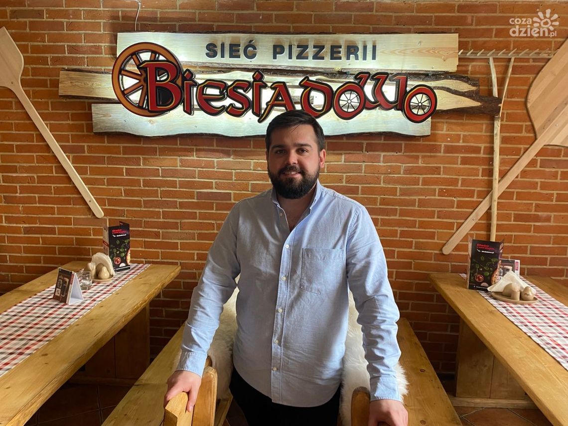 Dawid Kaźmierski: Pizzeria sieci Biesiadowo także w Ostrowcu Dawid Kaźmierski: Pizzeria sieci Biesiadowo także w Ostrowcu