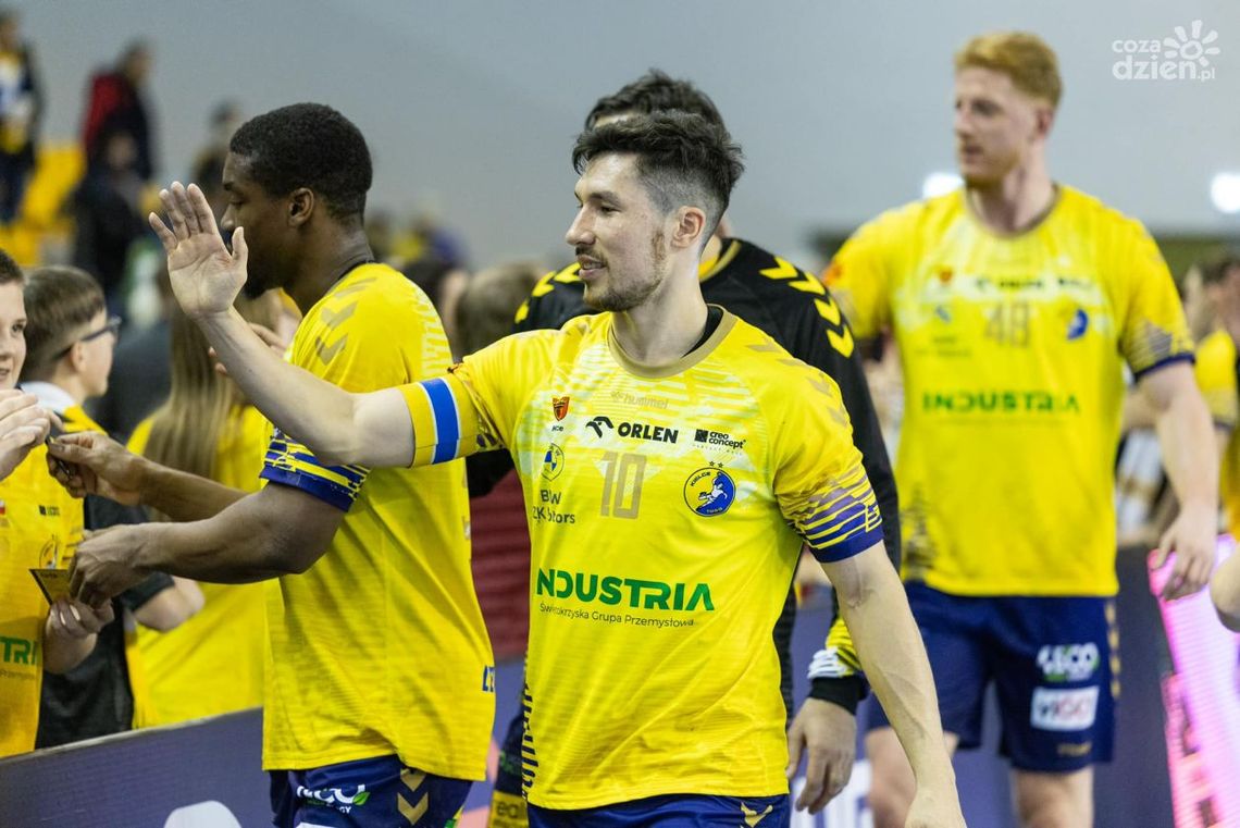 Demolka Industrii Kielce na zakończenie roku Demolka Industrii Kielce na zakończenie roku