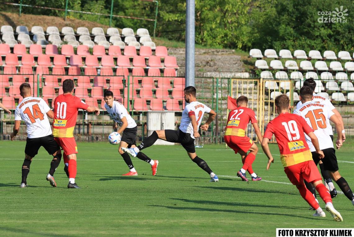 Derby województwa, czyli Korona II Kielce kontra KSZO Ostrowiec Świętokrzyski