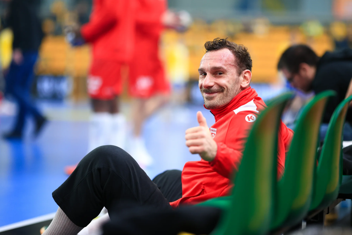 Dinamo Bukareszt po porażce w Kielcach: „Pokazaliśmy charakter. Jesteśmy coraz mocniejsi” Dinamo Bukareszt po porażce w Kielcach: „Pokazaliśmy charakter. Jesteśmy coraz mocniejsi”