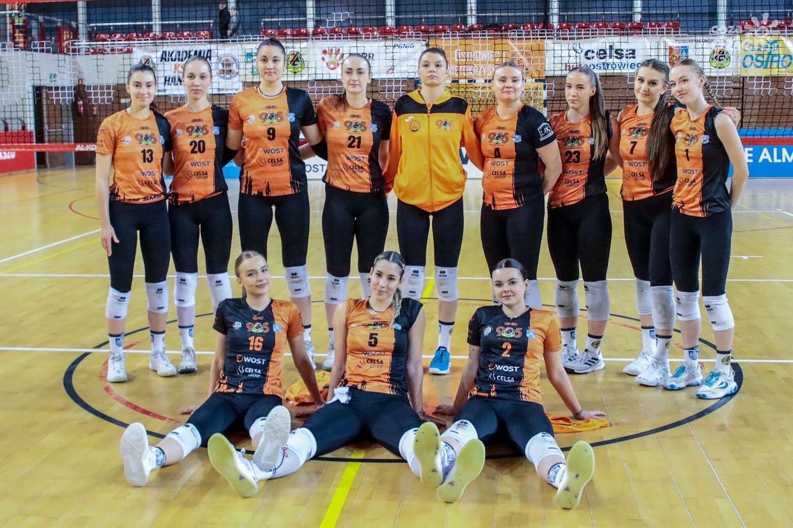 Dla siatkarek KSZO SMS lider był zbyt mocny