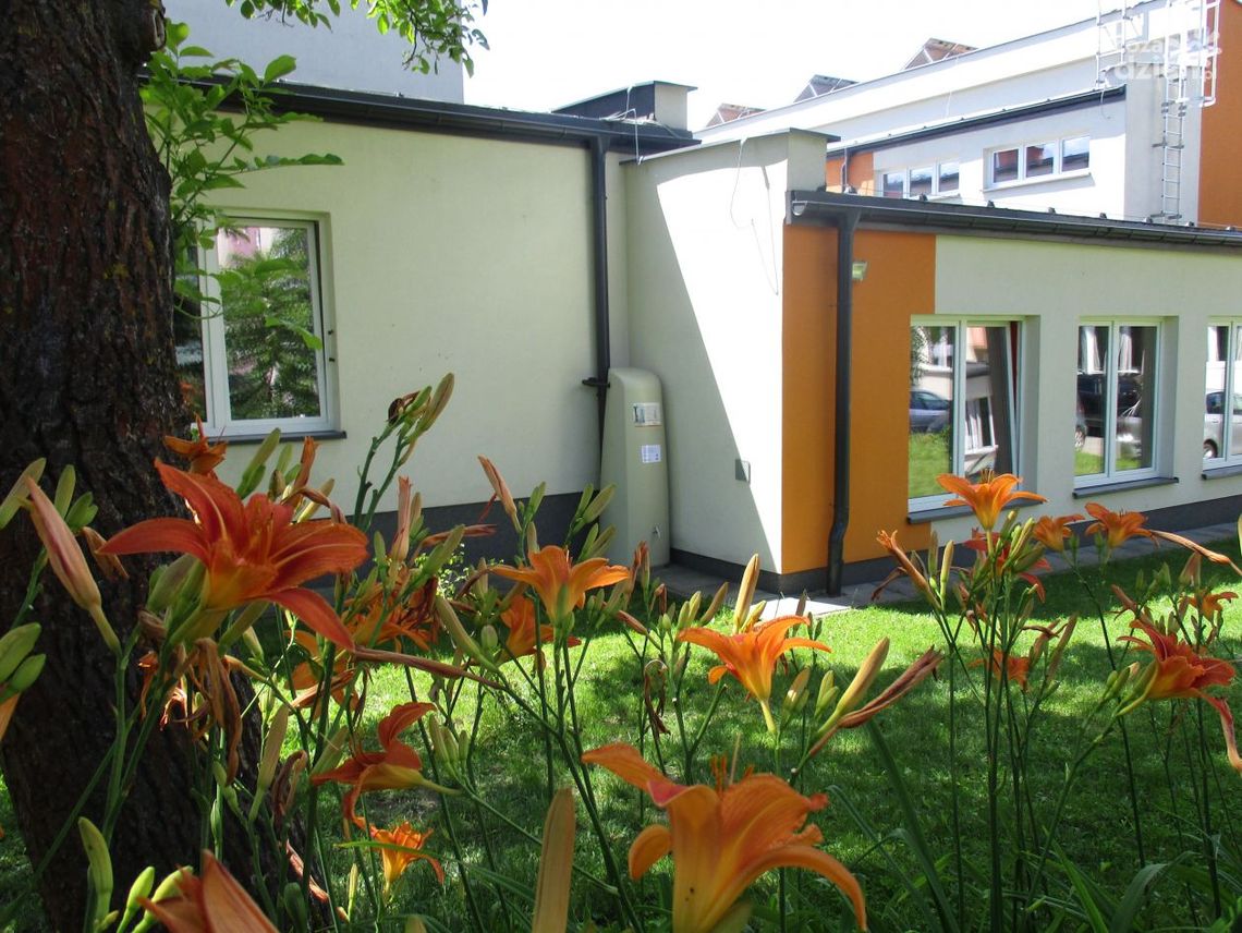 Dlaczego warto zatrzymywać deszcz? Teoria i praktyka dla uczniów Dlaczego warto zatrzymywać deszcz? Teoria i praktyka dla uczniów