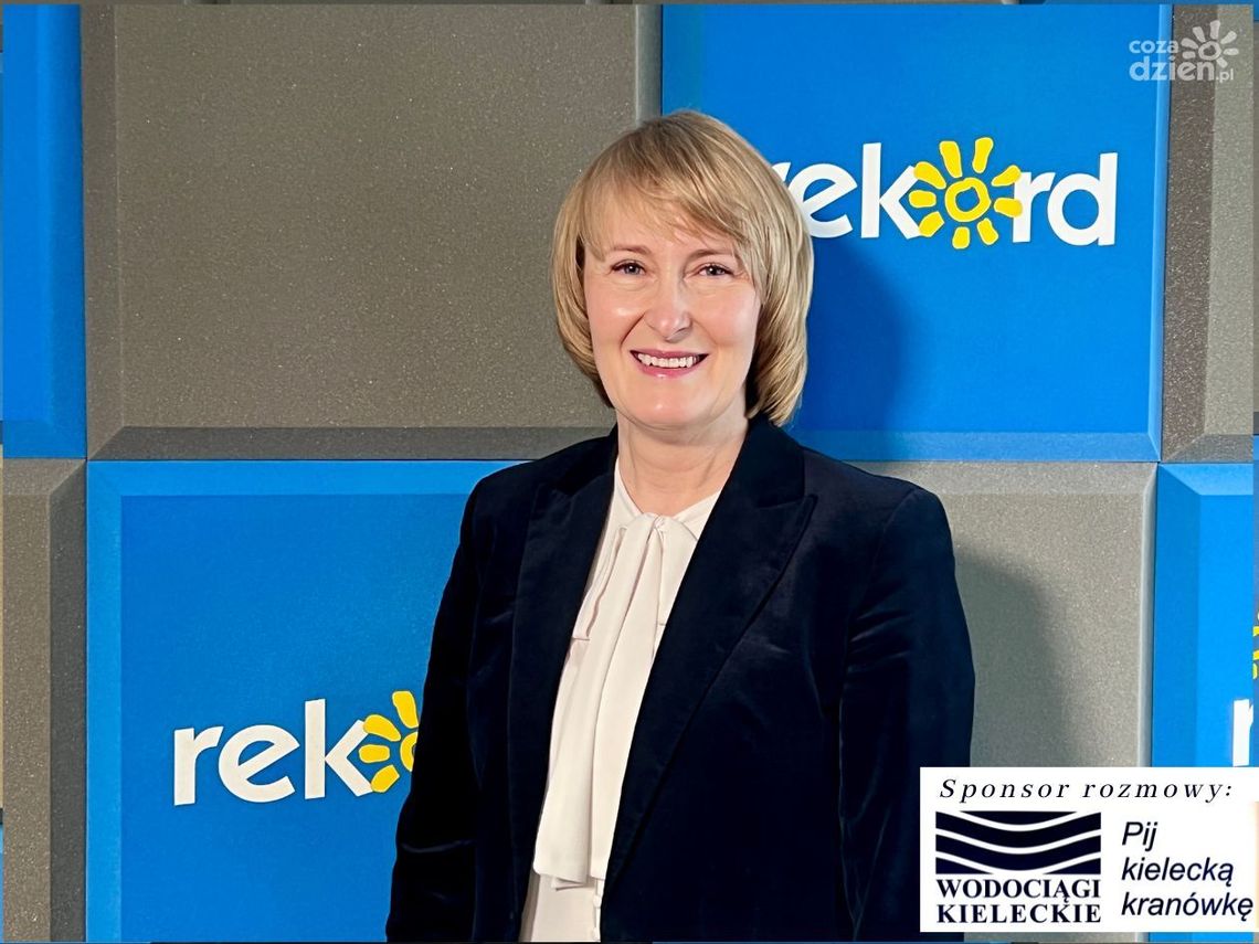 Do kariery przez języki obce - z perspektywy dyr. w firmie Cersanit, Moniki Życińskiej Do kariery przez języki obce - z perspektywy dyr. w firmie Cersanit, Moniki Życińskiej