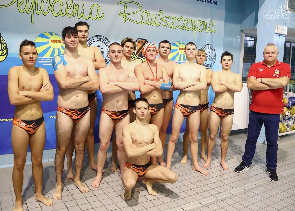 Dobre mecze młodych waterpolistów KSZO w Mistrzostwach Polski Dobre mecze młodych waterpolistów KSZO w Mistrzostwach Polski