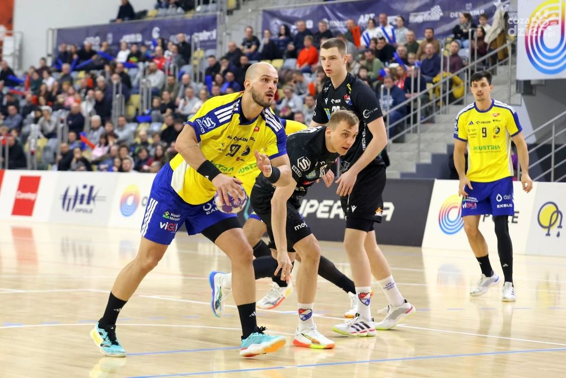 Dobry występ i pewny awans do półfinału Pucharu Polski! Corotop Gwardia Opole 20:32 Industria Kielce Dobry występ i pewny awans do półfinału Pucharu Polski! Corotop Gwardia Opole 20:32 Industria Kielce