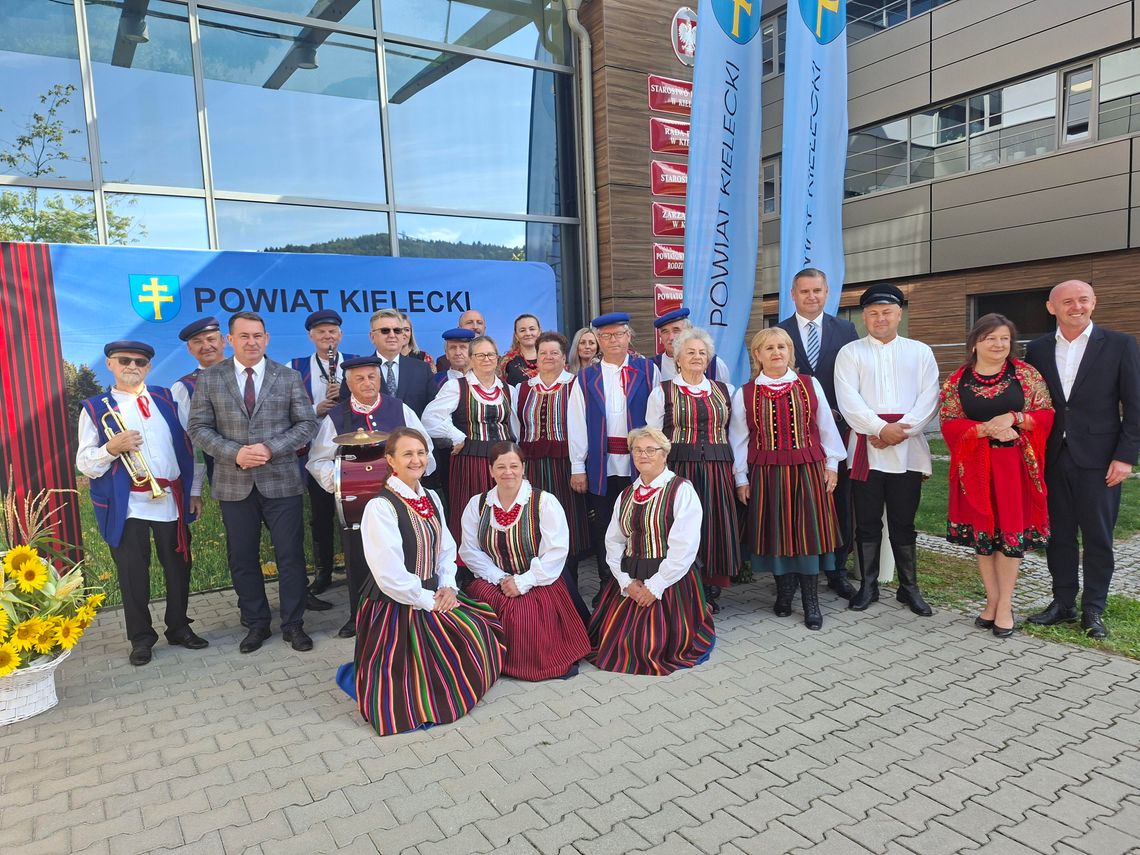 Dożynki Powiatu Kieleckiego już w niedzielę. Chmielnik przygotowuje wielkie święto plonów